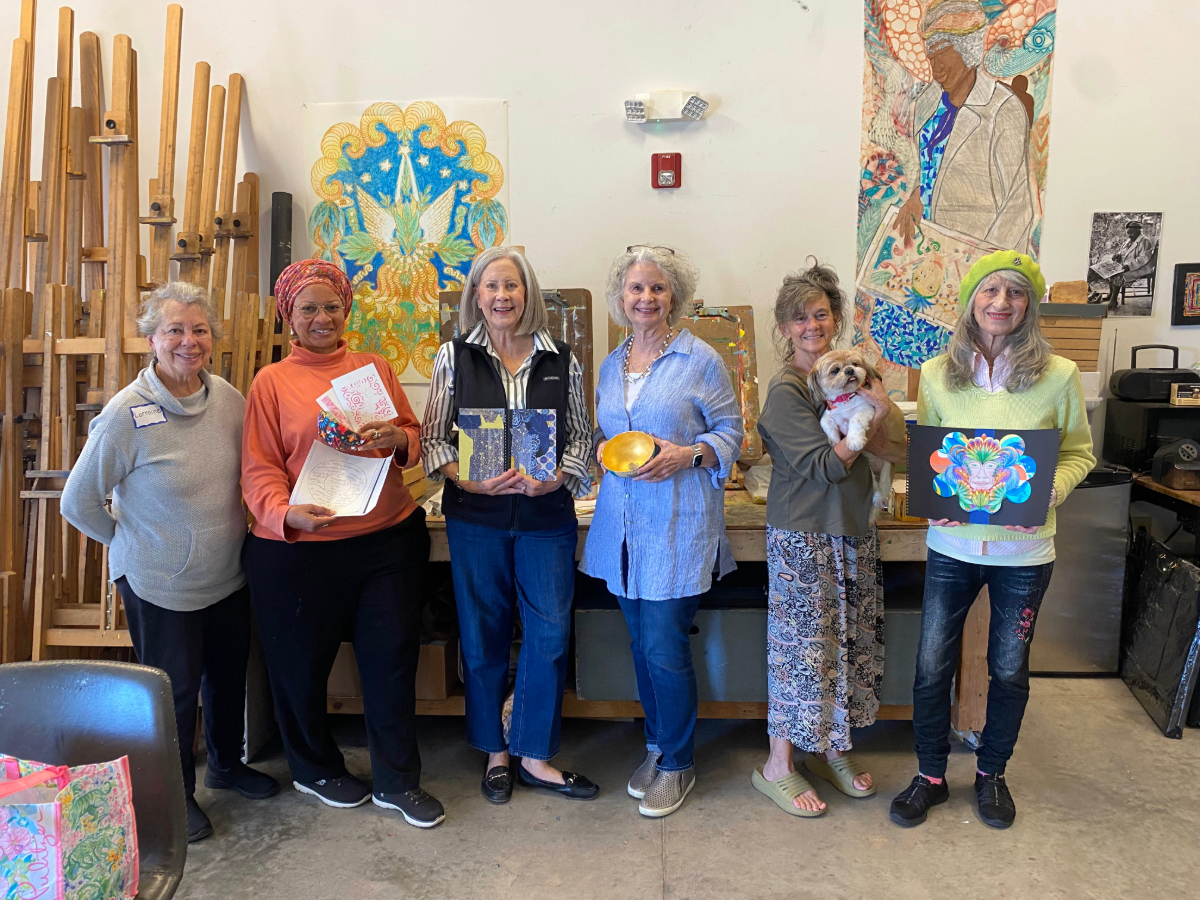 Cancer patients and survivors find healing at CAM art program